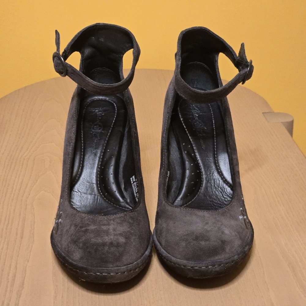 Born Crown Silvana Gray Suede Ankle Strap Heels - Size